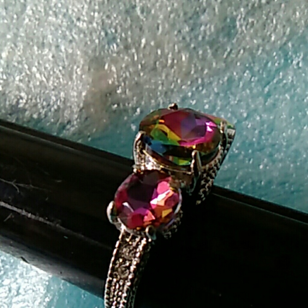 Gorgeous Pave Stones Side Statement Ring 8 - image 4